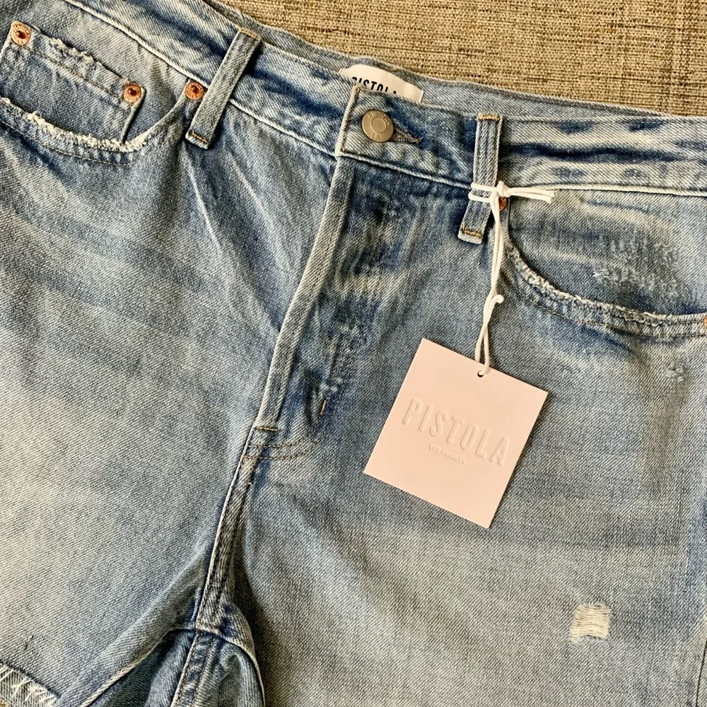 NWT PISTOLA “Connor” High Rise Denim Shorts in Oahu Vintage, Size 28 - Picture 6 of 10